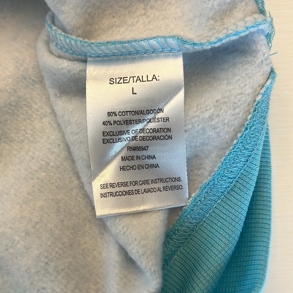 Nickelodeon New NWT Rugrats Winter Scene sweatsuit Kid's Size Large - Picture 5 of 11